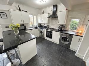 Photo 5- click for photo gallery